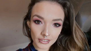 Kylie Nymphette