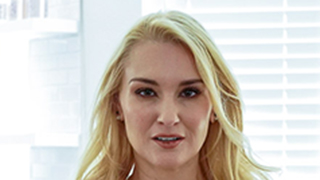 Julia Robbie