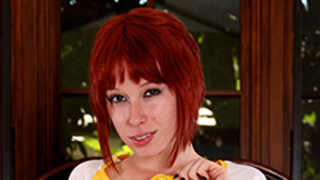 Zoe Nixon