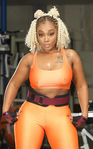 Mimi Curvaceous