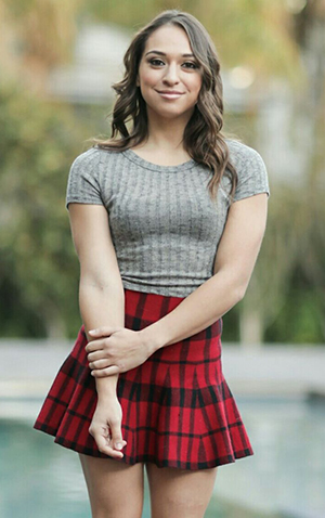 Sara Luvv