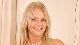 Kelly Alston