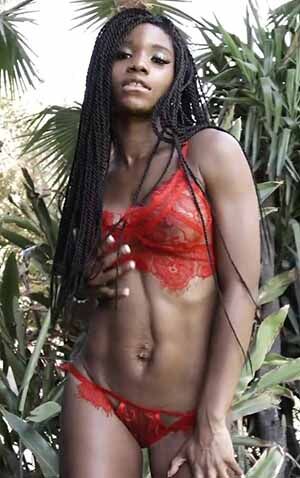 Mya Mayes