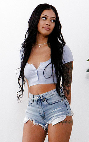Nina NG